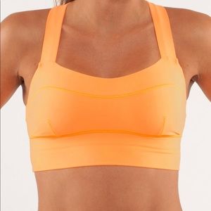 ISO Lululemon Spinnerette Bra Size 8 or 10